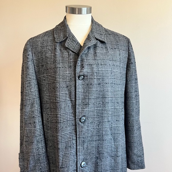 Vintage 1960’s Wool Coat - Picture 2 of 11